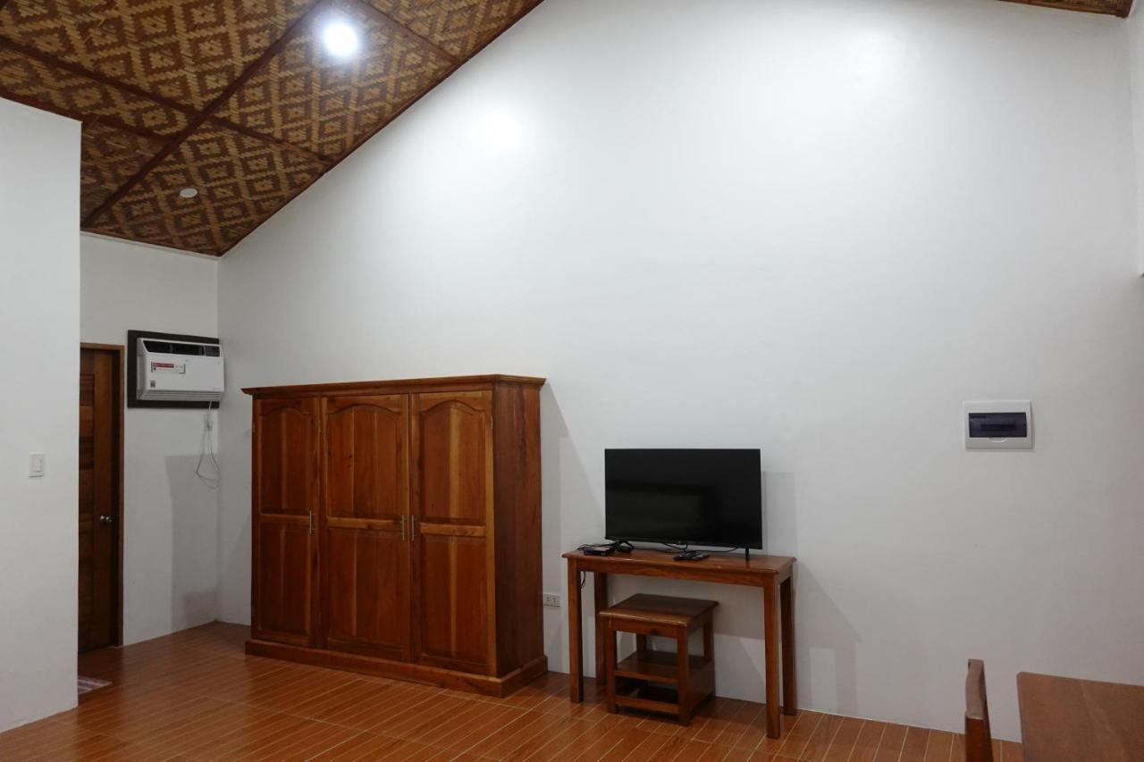 Badi'S Place Moalboal Exterior foto